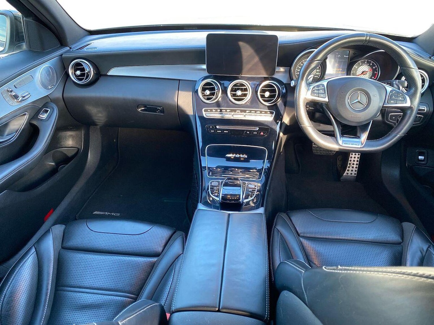 Used Mercedes-Benz C Class 2016 for sale - 77489141: Photo 8