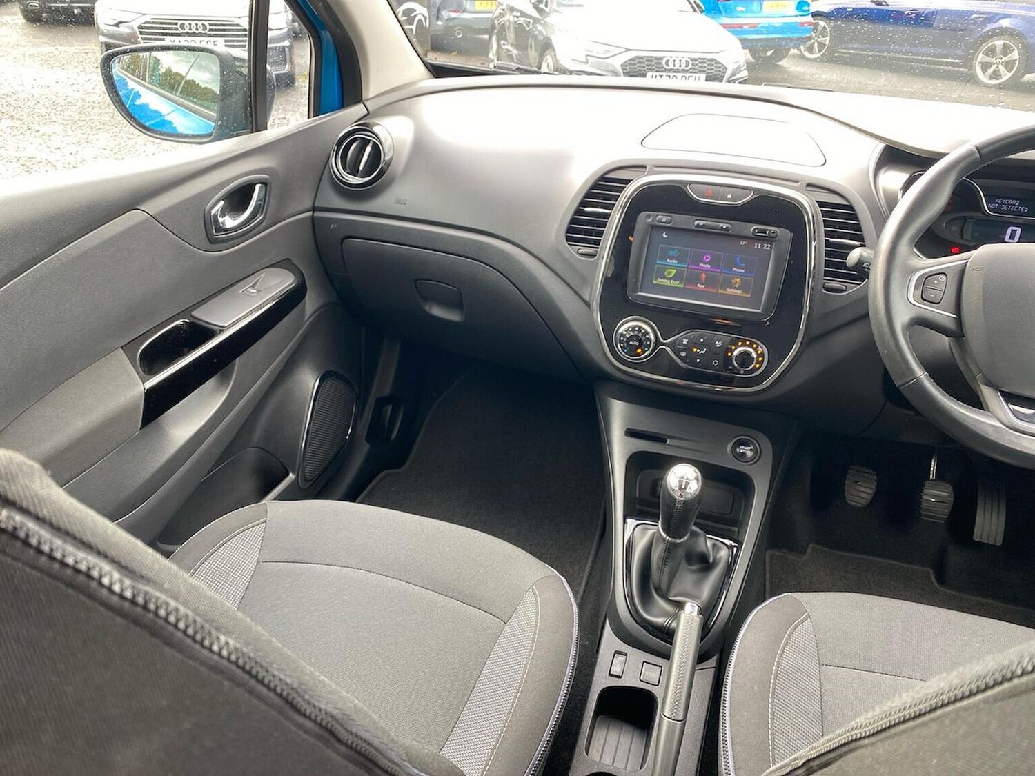 Used Renault Captur 2016 for sale - 76588609: Photo 13