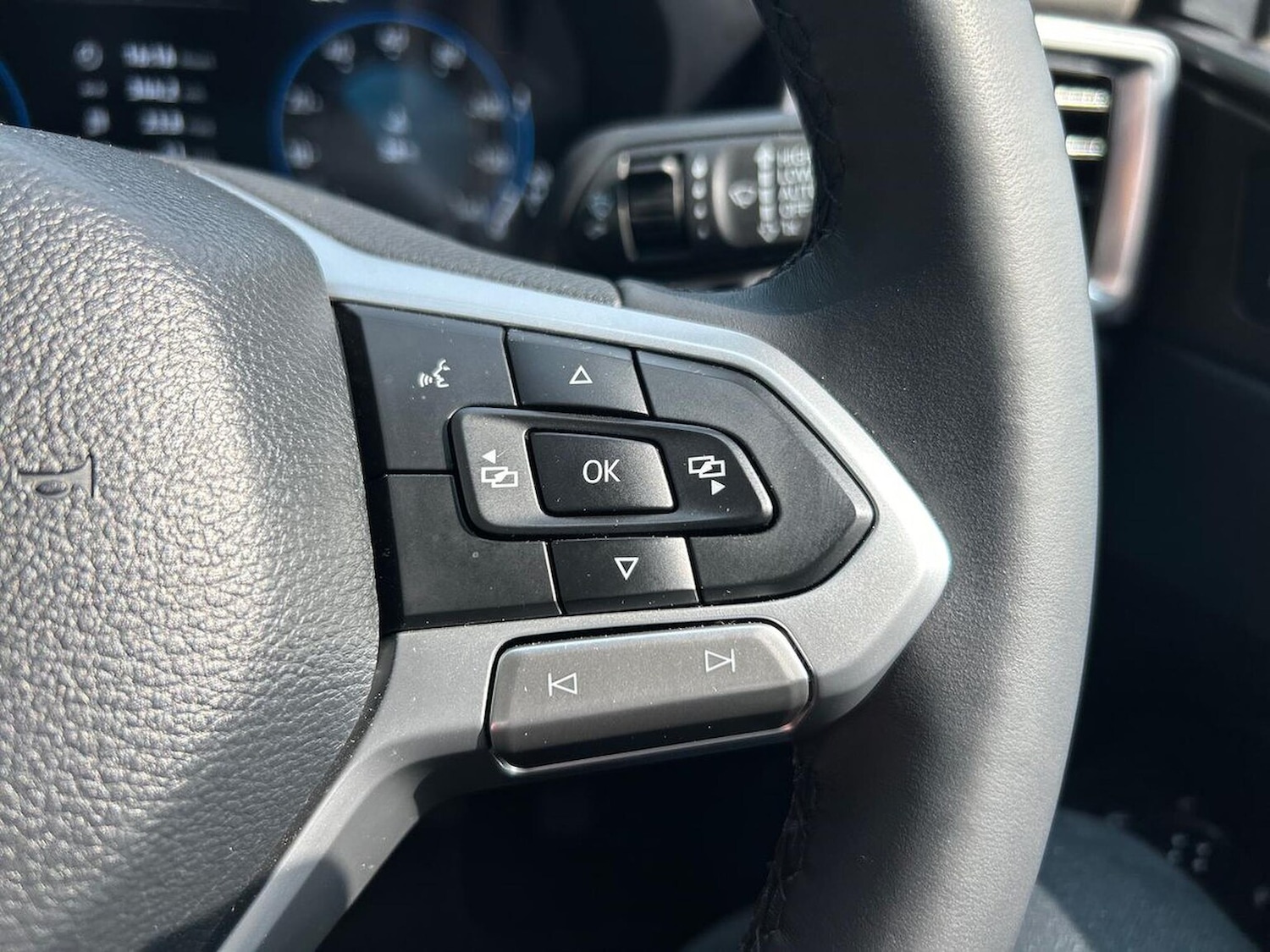 Used Volkswagen Amarok 2024 for sale - 76968959: Photo 27