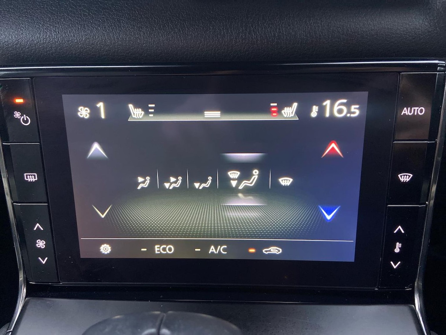 Used Mazda MX-30 2023 for sale - 76769970: Photo 12