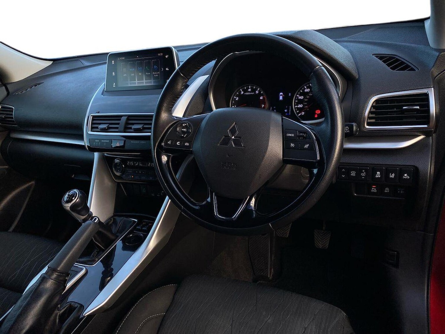 Used Mitsubishi Eclipse Cross 2018 for sale - 76725805: Photo 15