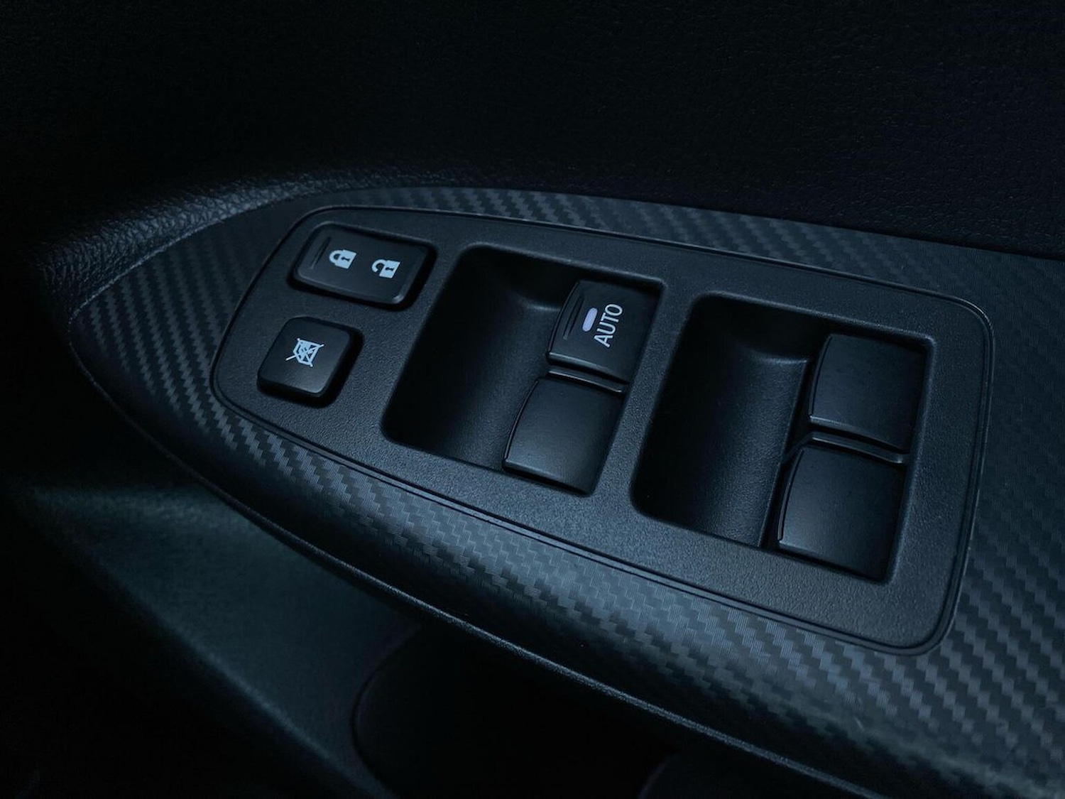 Used Mitsubishi Eclipse Cross 2018 for sale - 76725805: Photo 21