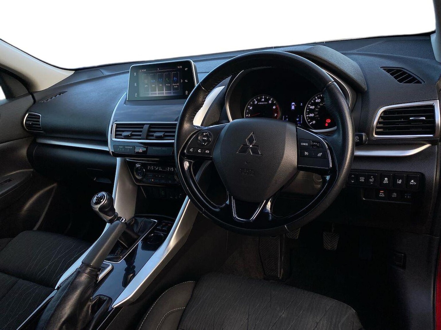 Used Mitsubishi Eclipse Cross 2018 for sale - 76725805: Photo 8