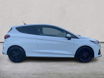 Used Ford Fiesta 2022 for sale - 75490622: Photo
