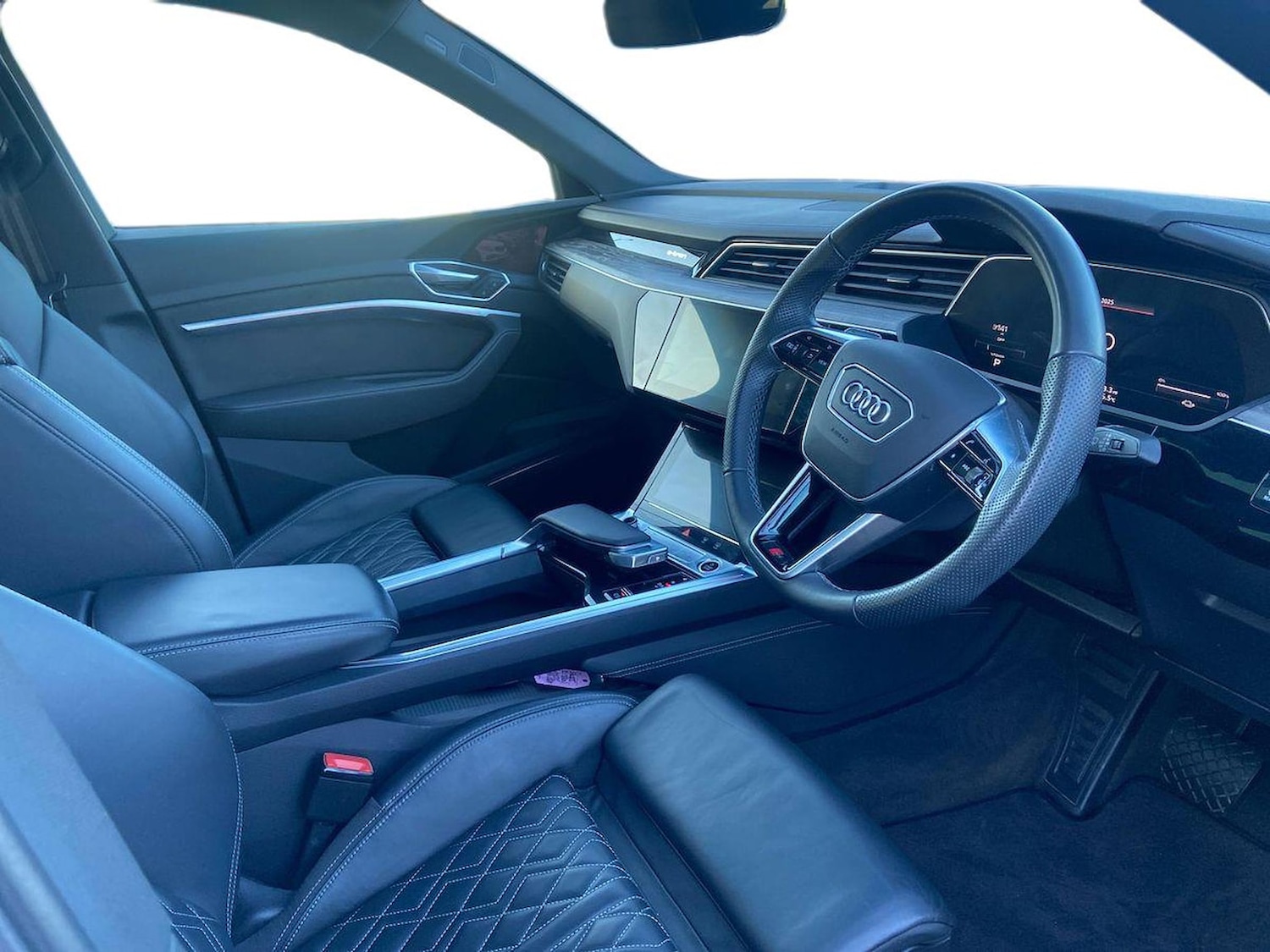 Used Audi e-tron 2022 for sale - 76863978: Photo 16