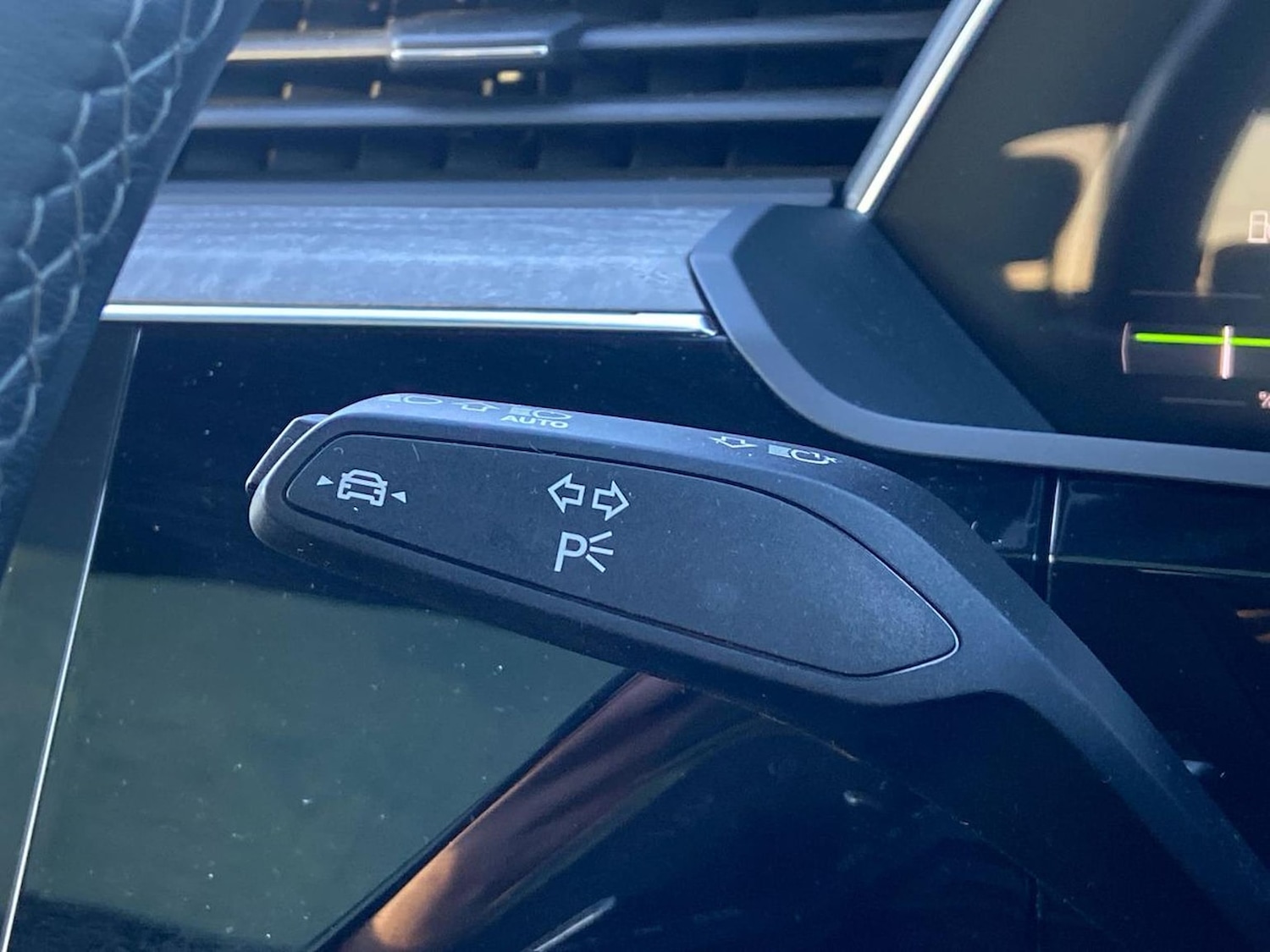 Used Audi e-tron 2022 for sale - 76863978: Photo 30