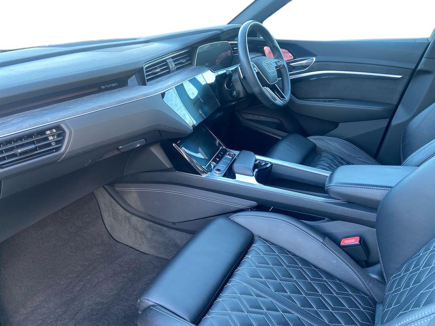 Used Audi e-tron 2022 for sale - 76863978: Photo 8