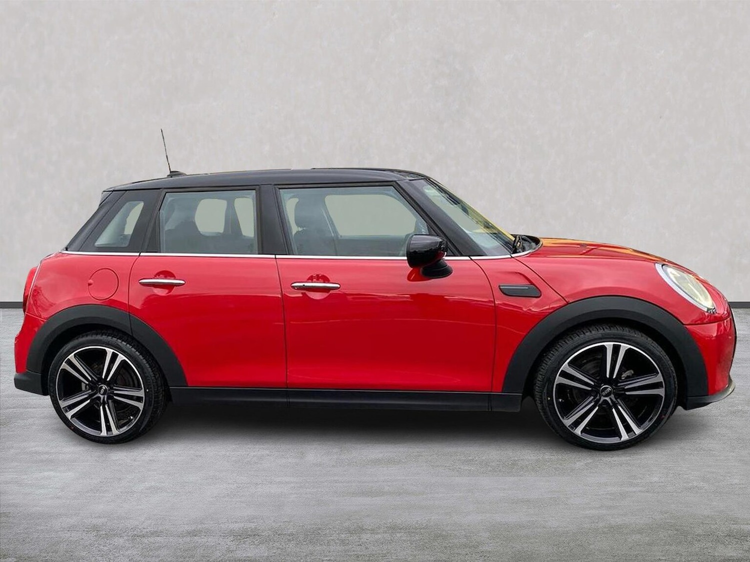 Used MINI Hatch 2022 for sale - 77489157: Photo 3