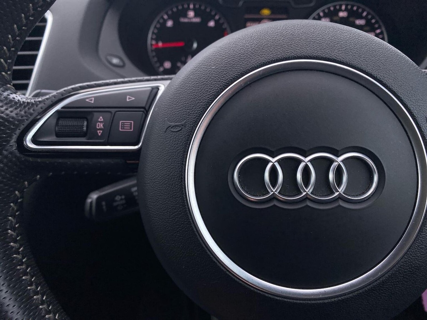 Used Audi Q3 2017 for sale - 76986869: Photo 27