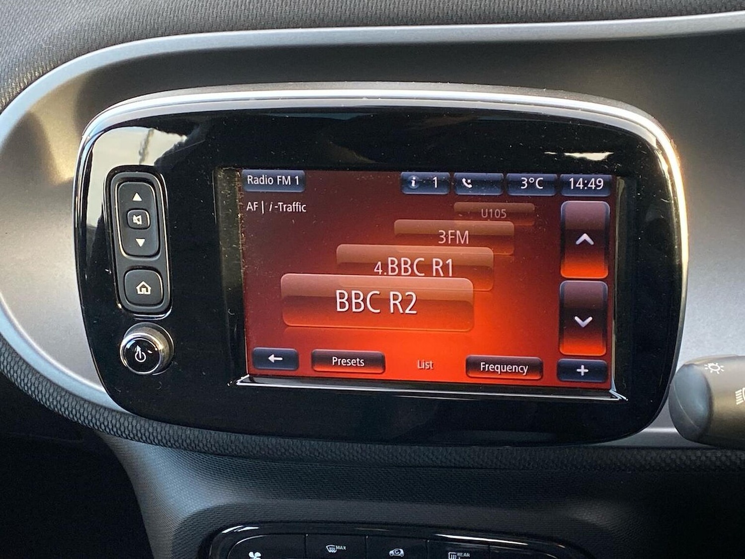 Used smart forfour 2017 for sale - 76860068: Photo 25