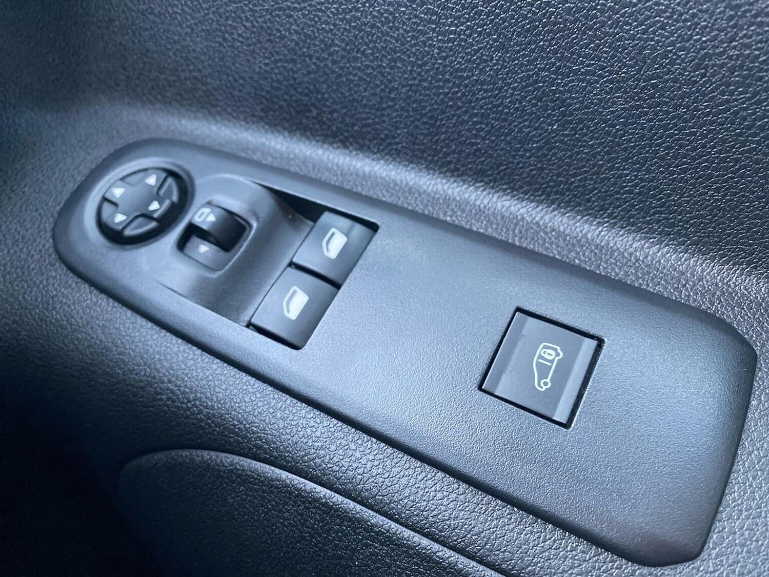 Used Vauxhall Combo 2021 for sale - 76413938: Photo 21