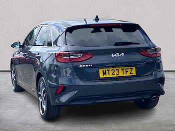 Used Kia Ceed 2023 for sale - 79302042: Photo