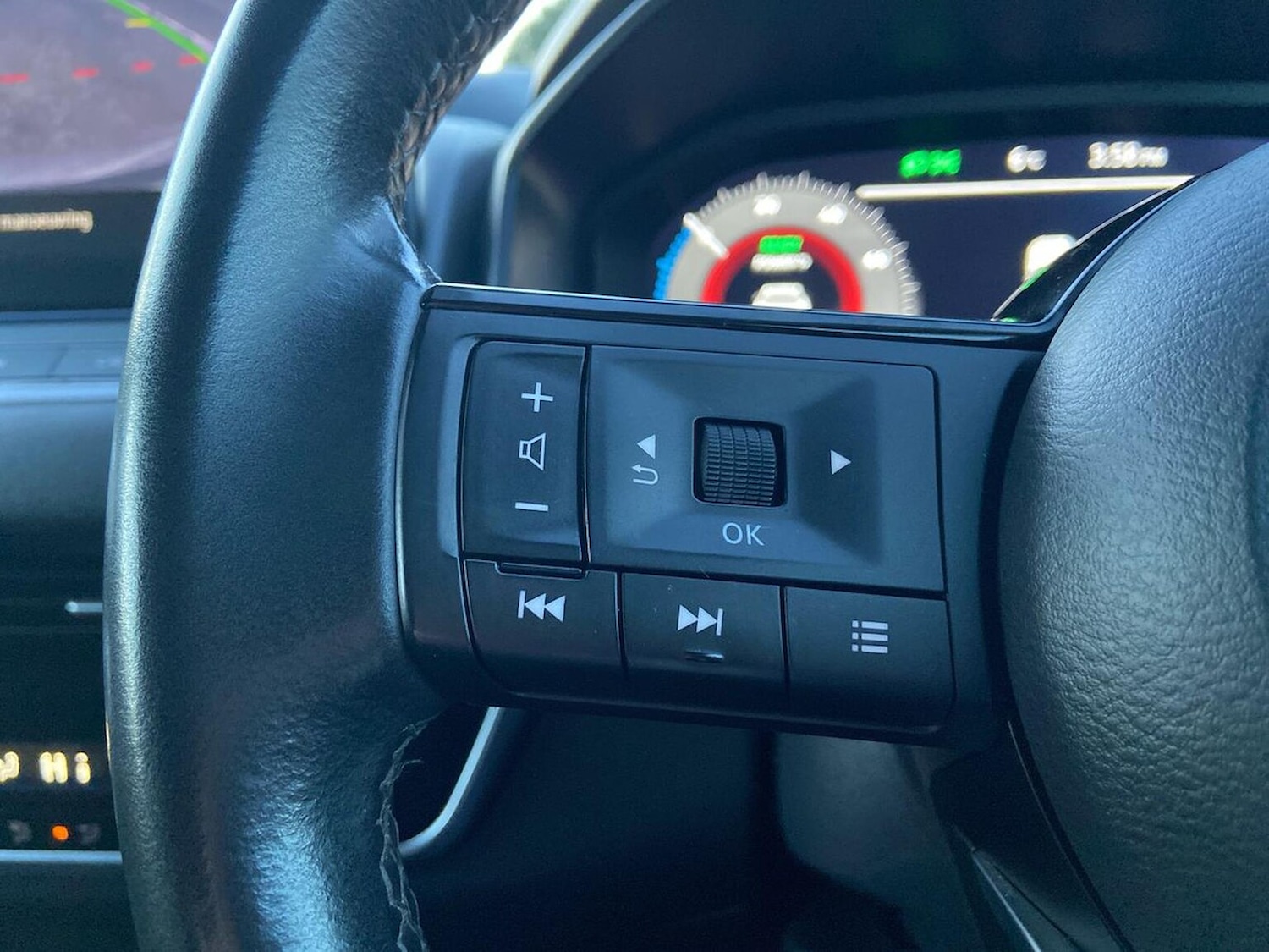 Used Nissan Qashqai 2023 for sale - 76706463: Photo 27