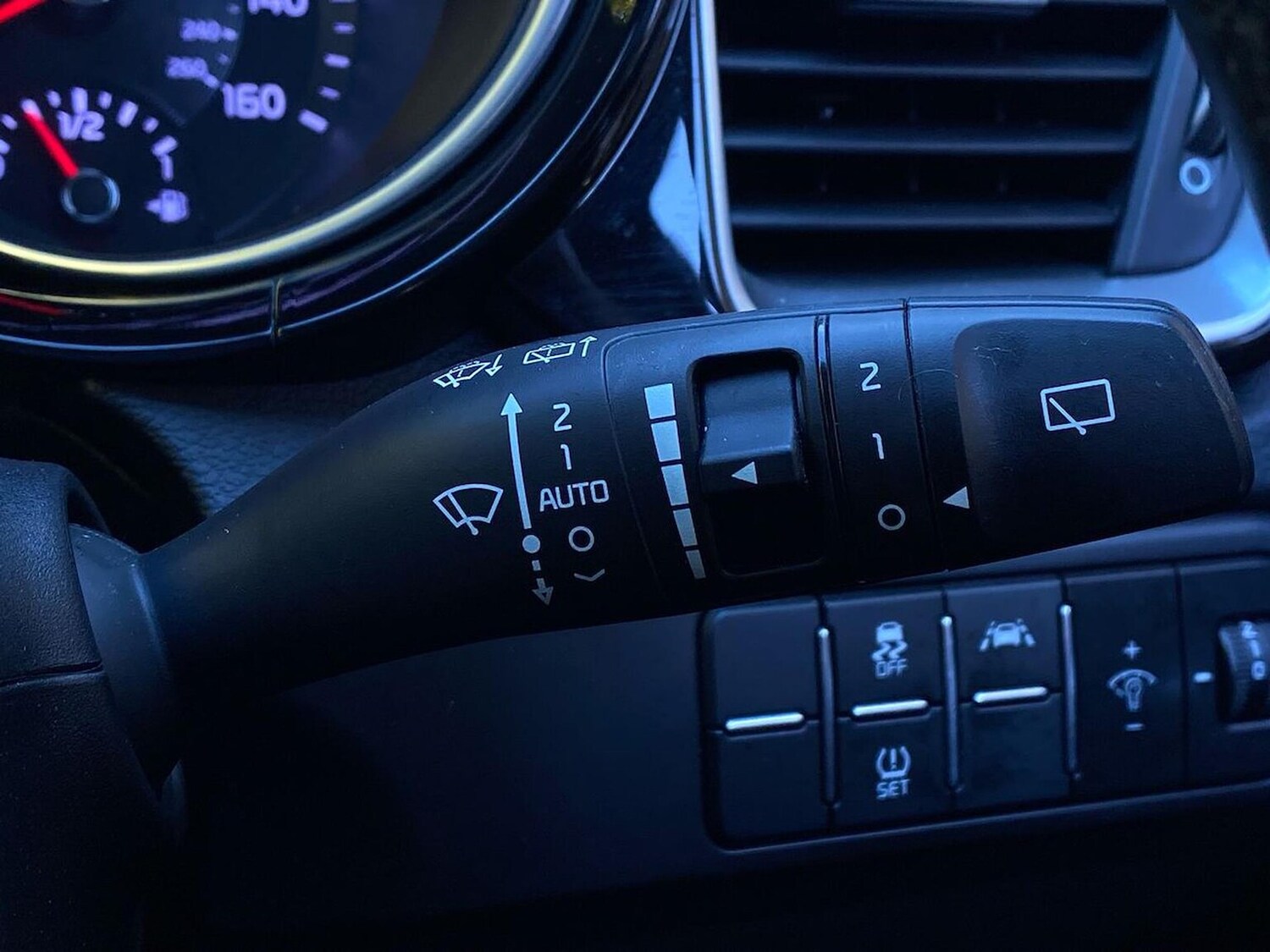 Used Kia XCeed 2021 for sale - 76082511: Photo 28