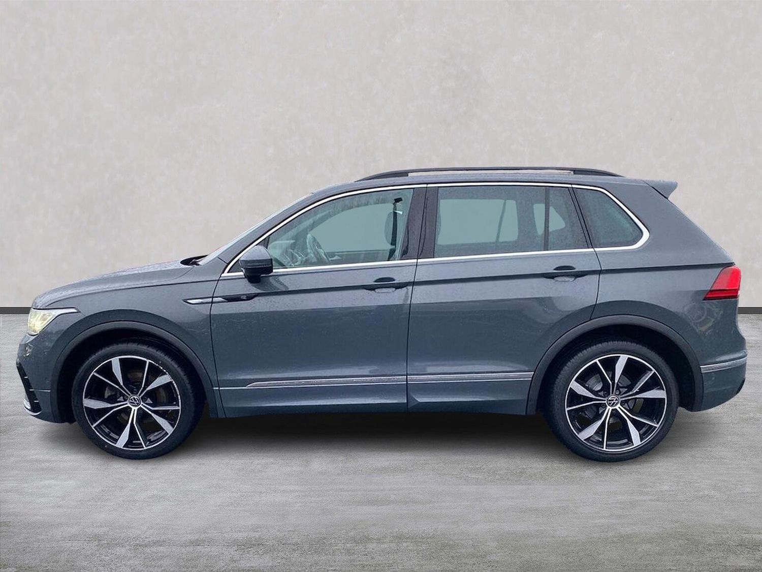 Used Volkswagen Tiguan 2021 for sale - 77688081: Photo 19