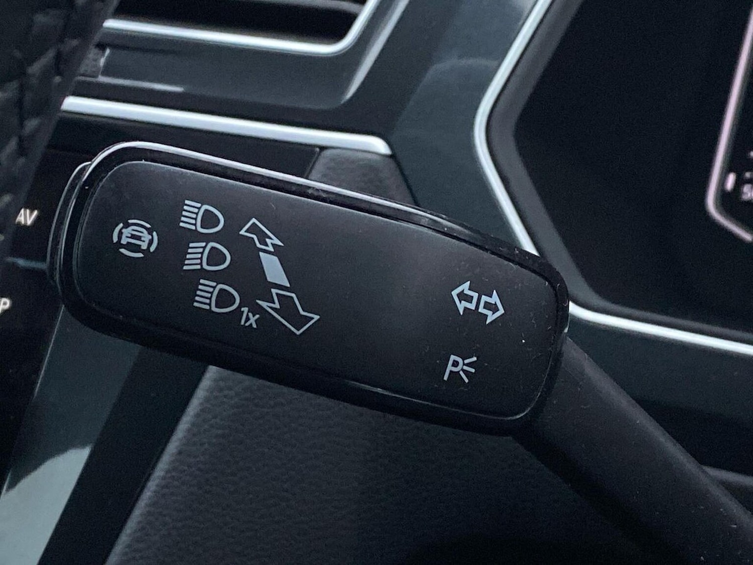 Used Volkswagen Tiguan 2021 for sale - 77688081: Photo 29