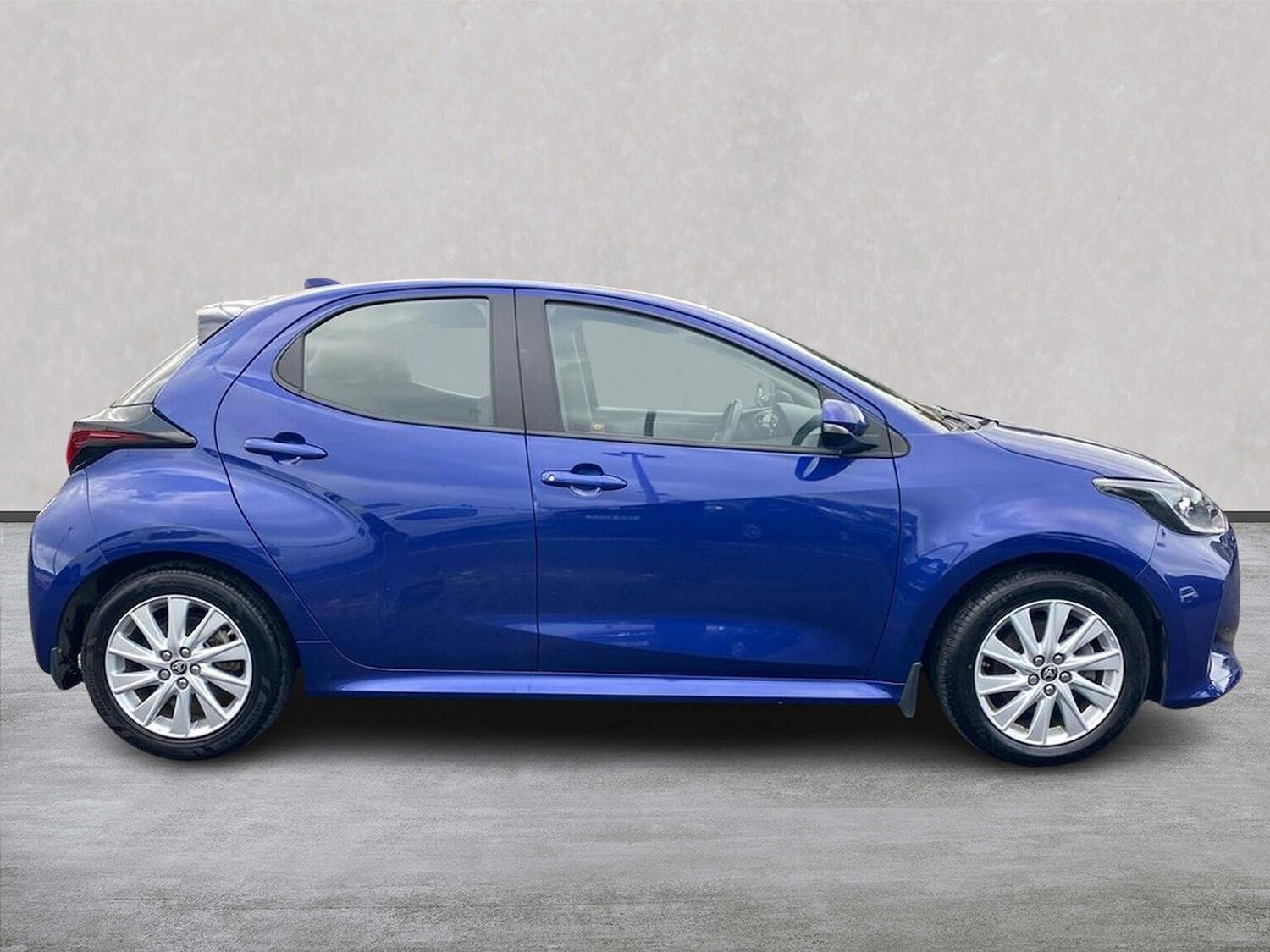 Used Toyota Yaris 2022 for sale - 76065612: Photo 3