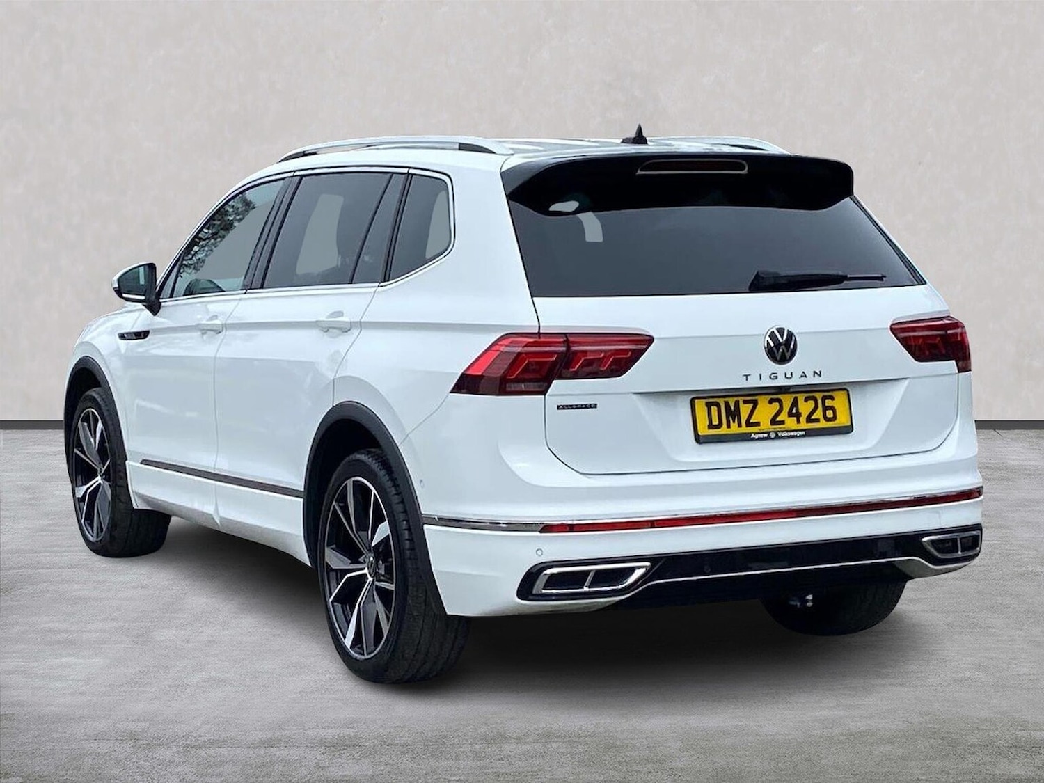 Used Volkswagen Tiguan Allspace 2024 for sale - 78192760: Photo 2