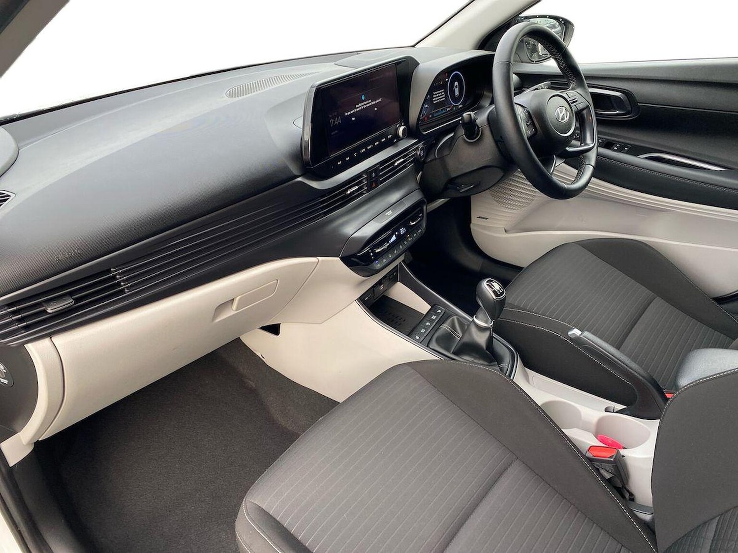 Used Hyundai i20 2023 for sale - 78195224: Photo 9