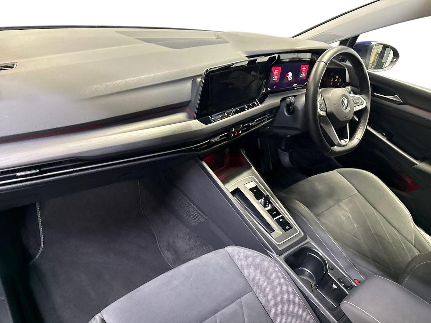 Used Volkswagen Golf 2021 for sale - 76392499: Photo 7