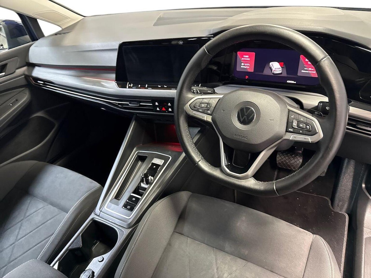 Used Volkswagen Golf 2021 for sale - 76392499: Photo 8