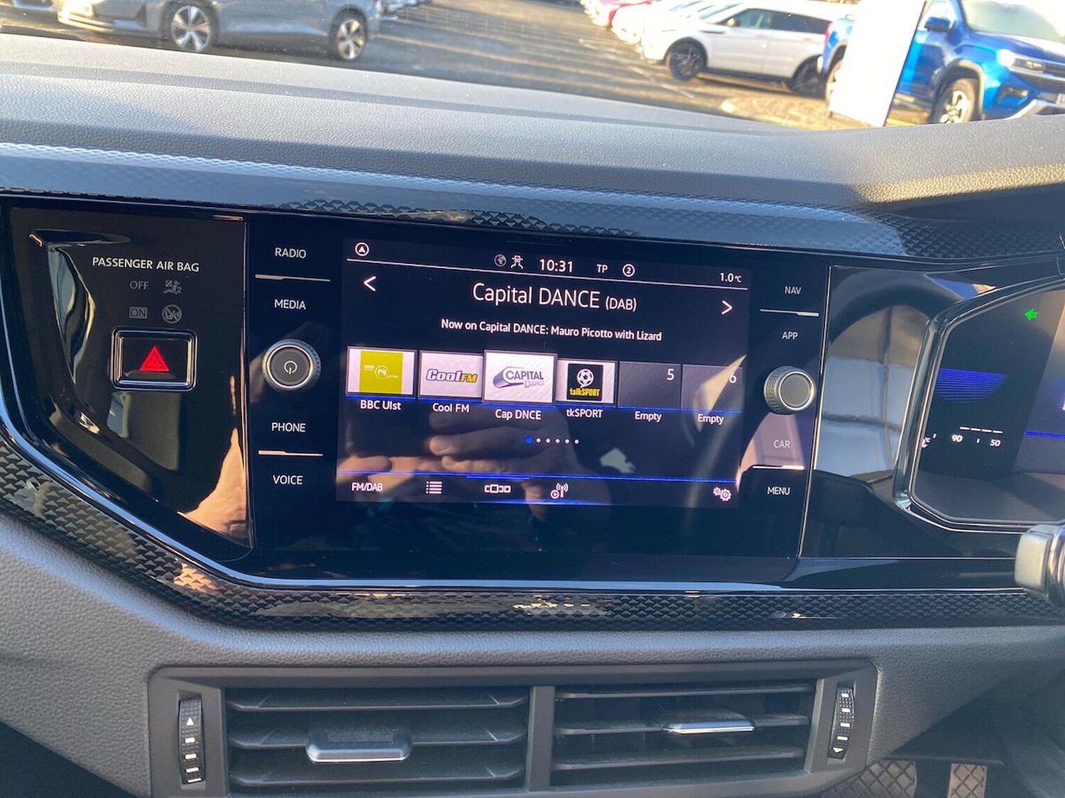 Used Volkswagen Polo 2022 for sale - 77077987: Photo 11