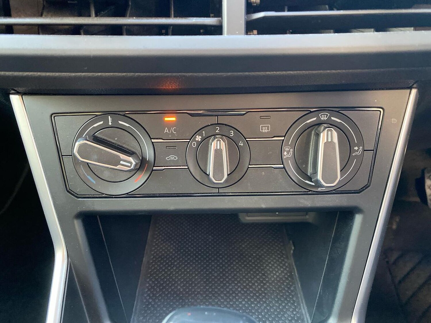 Used Volkswagen Polo 2022 for sale - 77077987: Photo 12