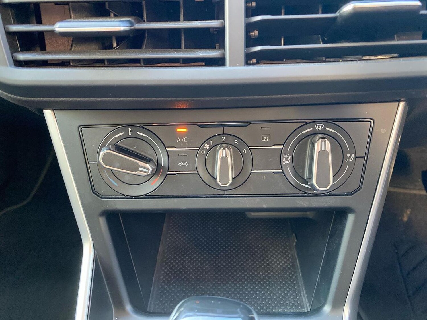 Used Volkswagen Polo 2022 for sale - 77077987: Photo 23