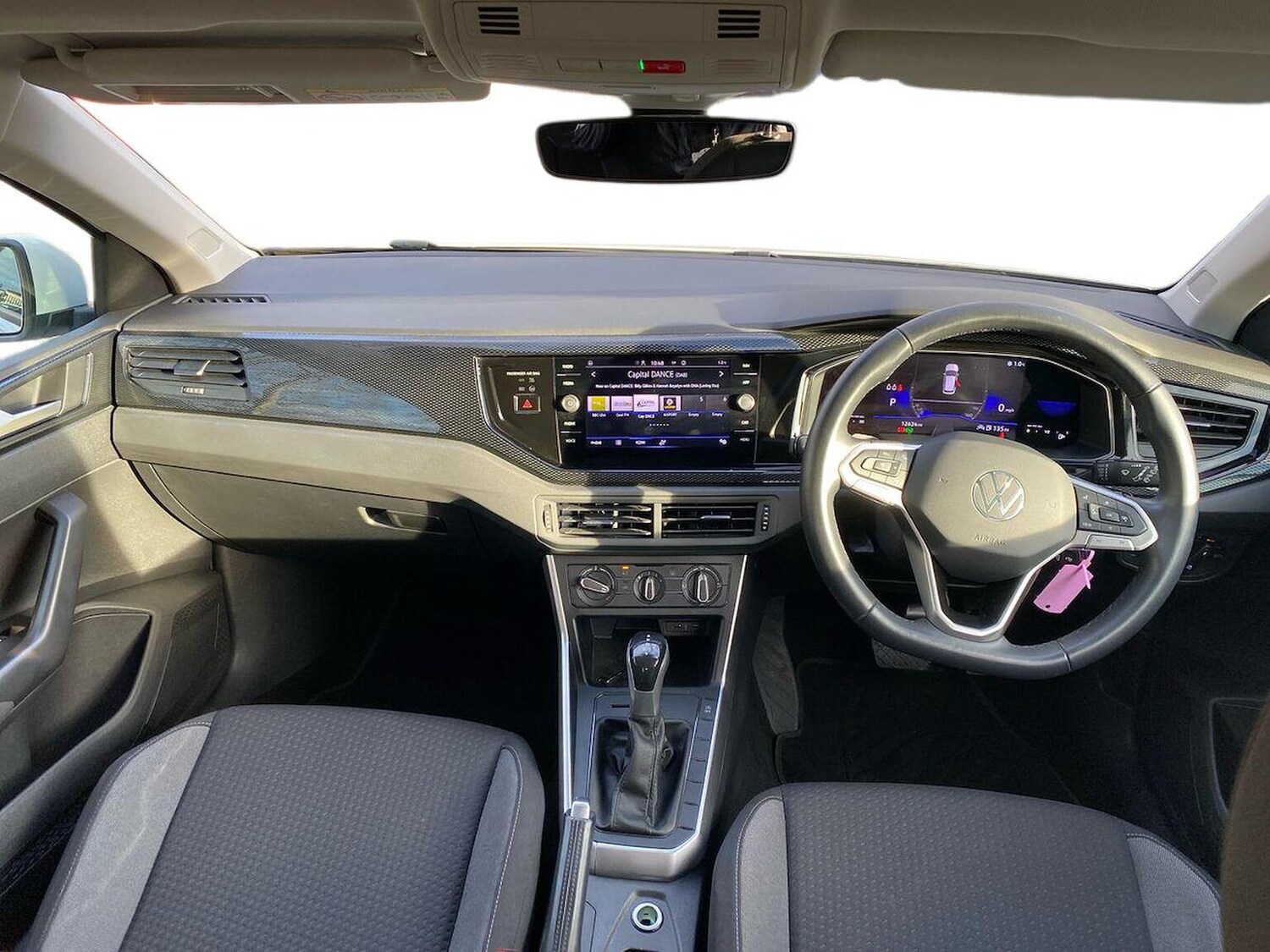 Used Volkswagen Polo 2022 for sale - 77077987: Photo 8