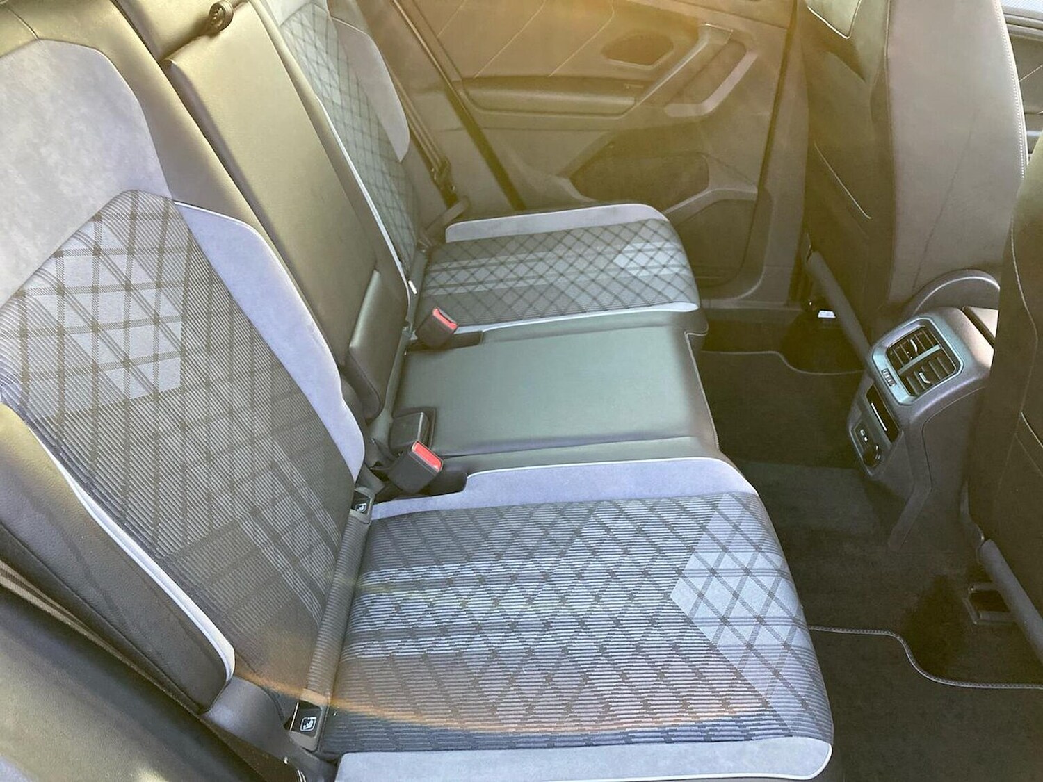 Used Volkswagen Tiguan 2023 for sale - 77489108: Photo 16