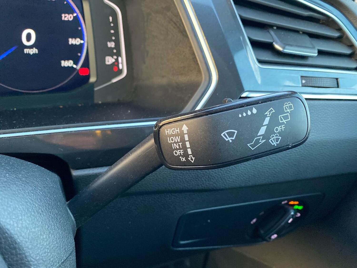 Used Volkswagen Tiguan 2023 for sale - 77489108: Photo 28