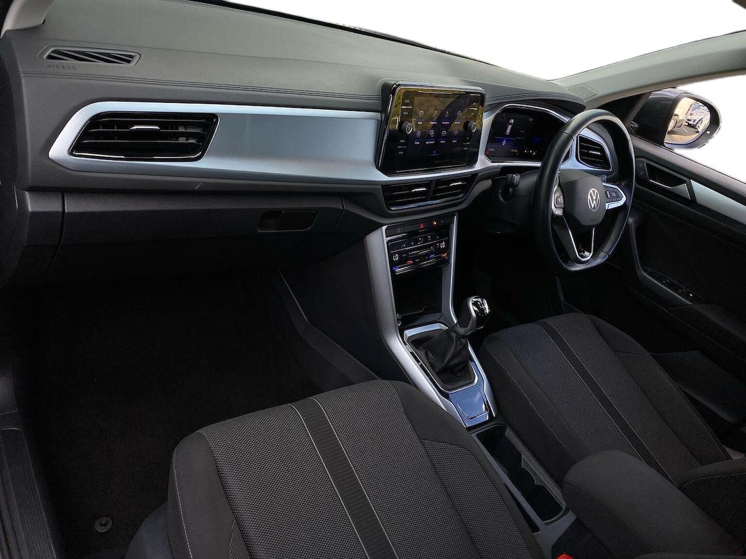 Used Volkswagen T-Roc 2023 for sale - 76035755: Photo 7