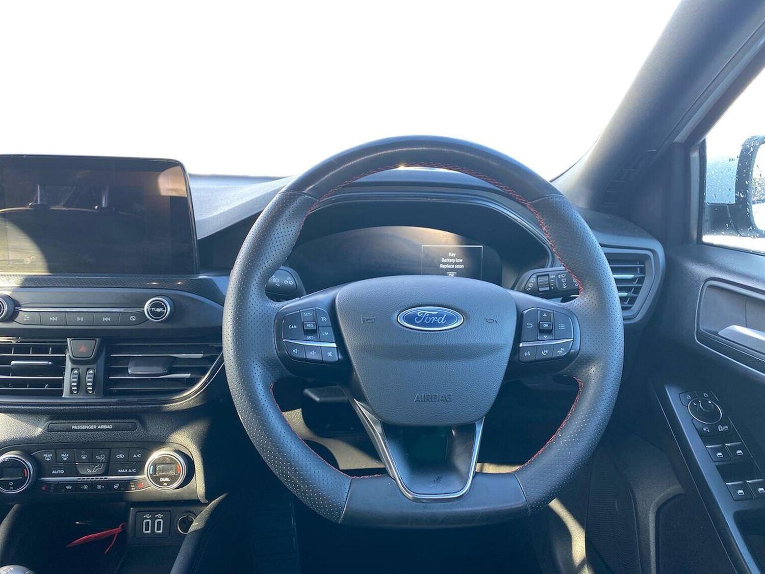 Used Ford Focus 2022 for sale - 76164946: Photo 9