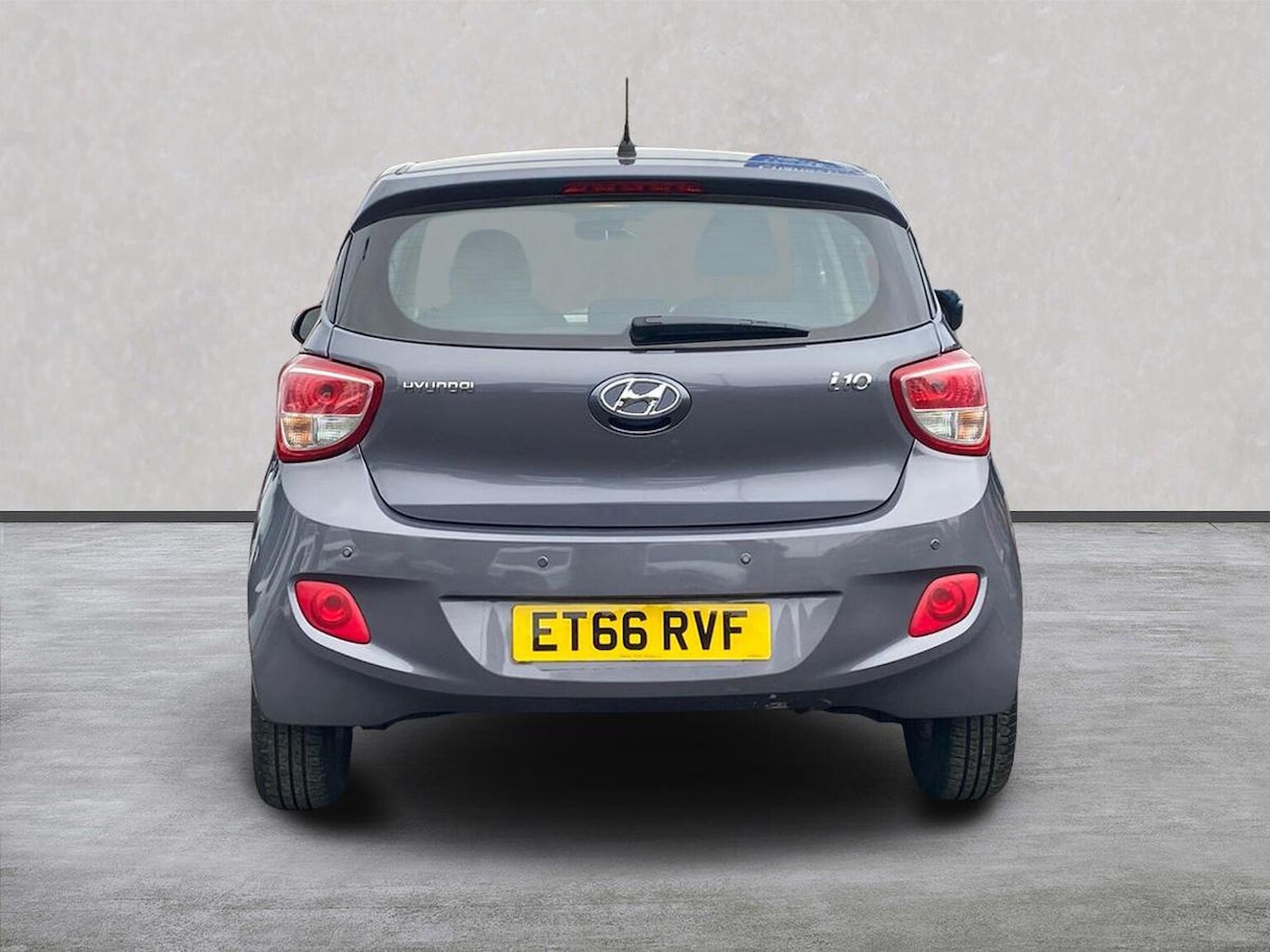 Used Hyundai i10 2017 for sale - 76392458: Photo 4