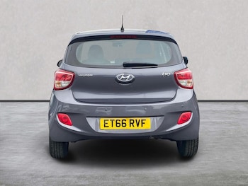 Used Hyundai i10 2017 for sale - 76392458: Photo