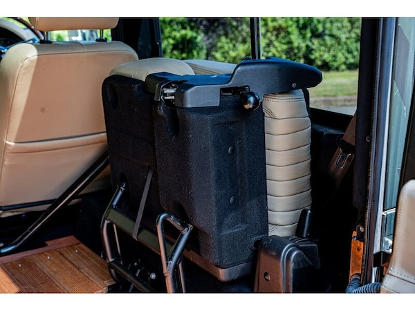 Used Land Rover Defender 90 2013 for sale - 75249178: Photo 31