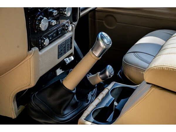 Used Land Rover Defender 90 2013 for sale - 75249178: Photo 34