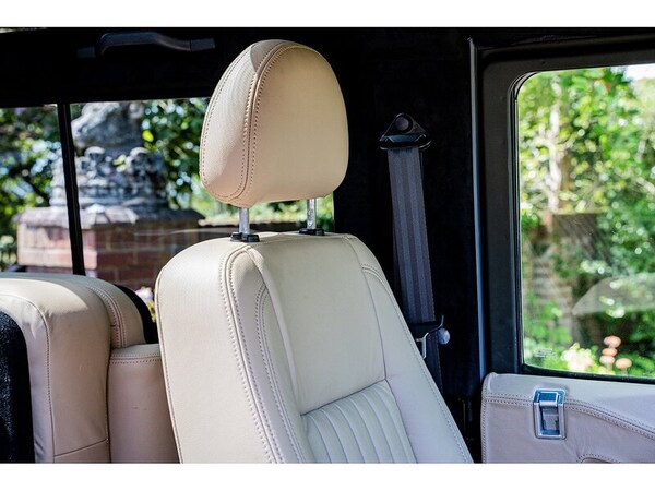 Used Land Rover Defender 90 2013 for sale - 75249178: Photo 37
