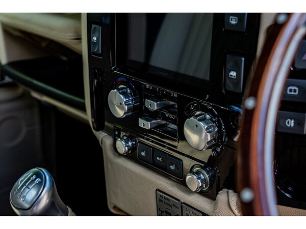 Used Land Rover Defender 90 2013 for sale - 75249178: Photo 40
