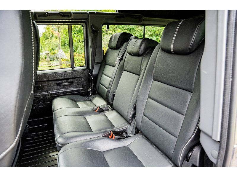 Used Land Rover Defender 110 for sale - 76532190: Photo 14