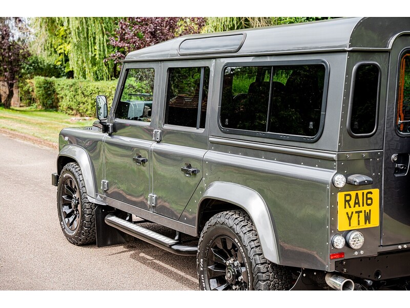 Used Land Rover Defender 110 for sale - 76532190: Photo 15