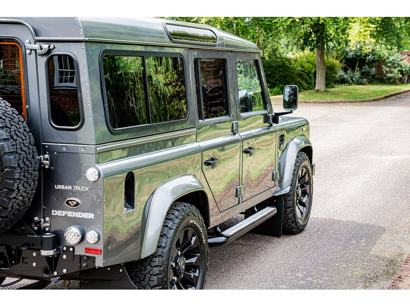 Used Land Rover Defender 110 for sale - 76532190: Photo 18