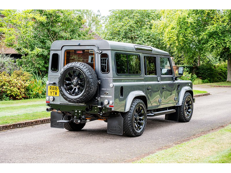Used Land Rover Defender 110 for sale - 76532190: Photo 6