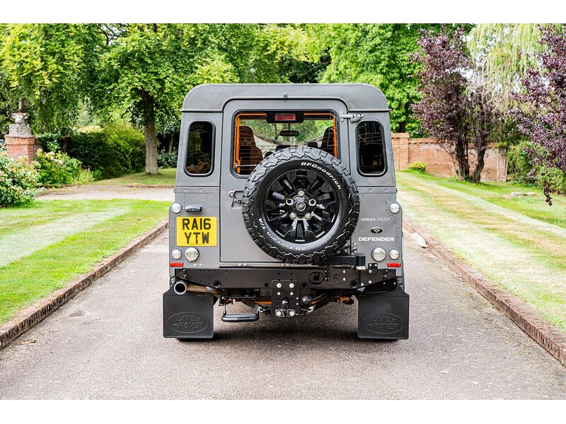 Used Land Rover Defender 110 for sale - 76532190: Photo 8