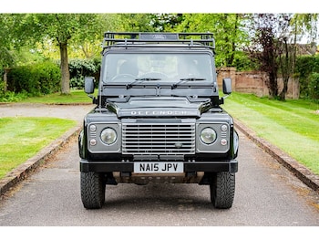 Used Land Rover Defender 2015 for sale - 79435656: Photo
