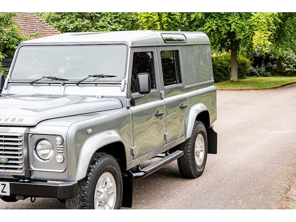 Used Land Rover Defender 110 2013 for sale - 75524821: Photo 14