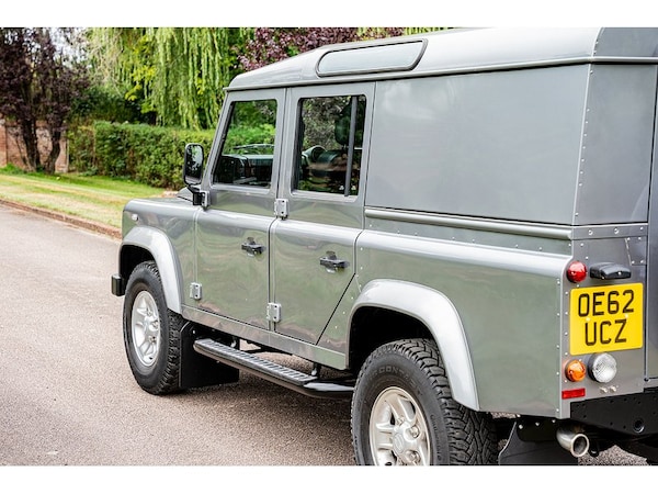 Used Land Rover Defender 110 2013 for sale - 75524821: Photo 18