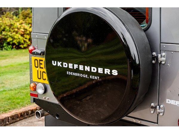 Used Land Rover Defender 110 2013 for sale - 75524821: Photo 20
