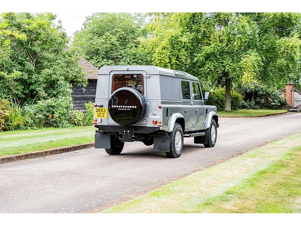 Used Land Rover Defender 110 2013 for sale - 75524821: Photo 23