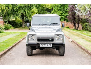 Used Land Rover Defender 110 2013 for sale - 75524821: Photo